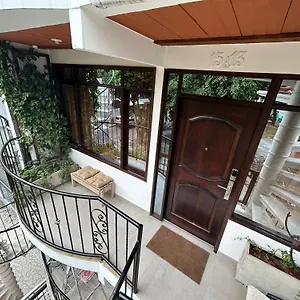 Nat!va 301 Apartamento