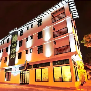 Aw Puerta De San Antonio Hotel